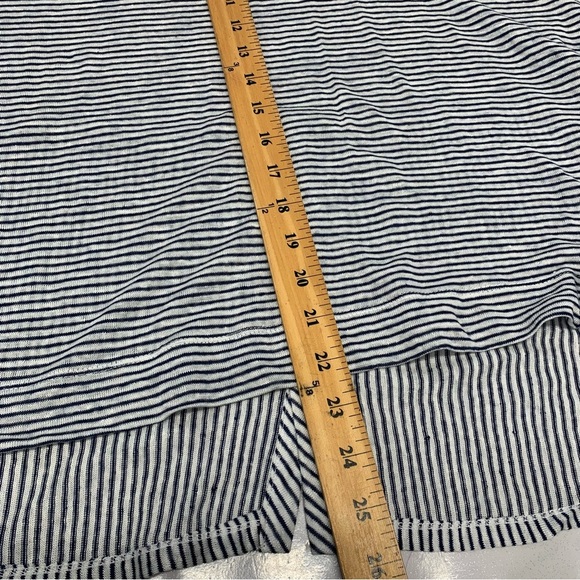 Adrienne Vittadini Linen Top Woman Large  Blue White Stripe Nautical Beachy Work - Picture 7 of 7
